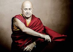 Oltome - Matthieu Ricard biographie de l'écrivain