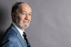 Oltome - Biographie de l'auteur et écrivain Jared Diamond