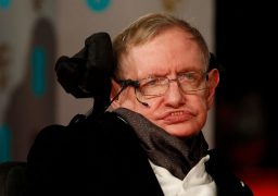 Oltome - Stephan Hawking biographie
